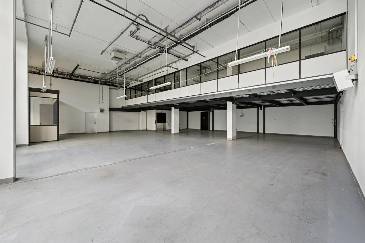 Local d'activité Vélizy-Villacoublay 4342m² Location local d'activité Vélizy-Villacoublay Yvelines OLACT2532629 12
